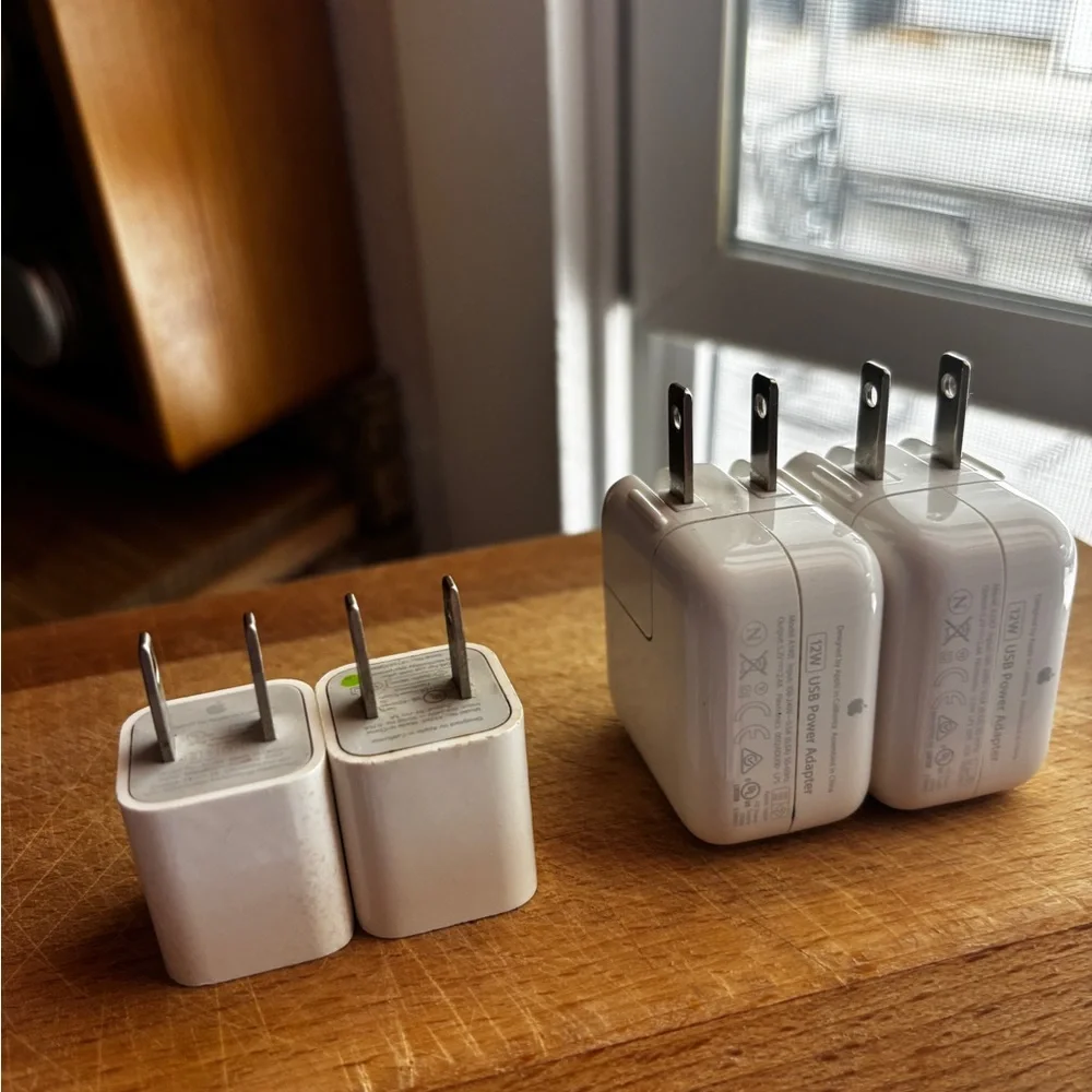 Apple Chargers & Otterbox Case